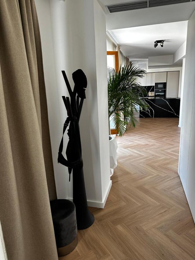 Luxury Penthouse At The Historical Centre With Free Parking Apartment Bratislava Exterior photo