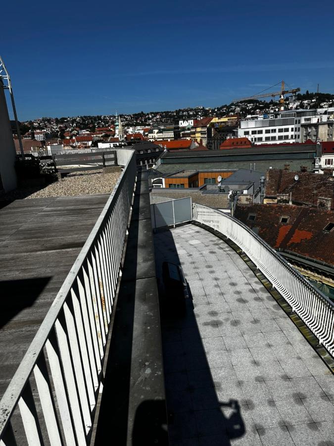 Luxury Penthouse At The Historical Centre With Free Parking Apartment Bratislava Exterior photo