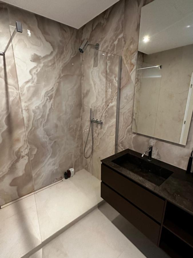 Luxury Penthouse At The Historical Centre With Free Parking Apartment Bratislava Exterior photo